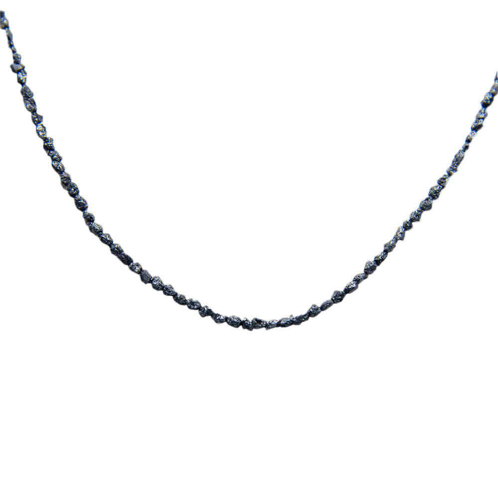 Halskette aus schwarzen Rohdiamantperlen mit Silberverschluss