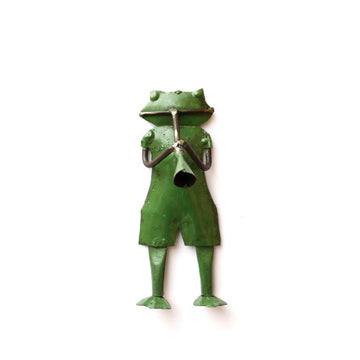 Recycled Frog Wall Mount - DeKulture DKW-17025-RIF